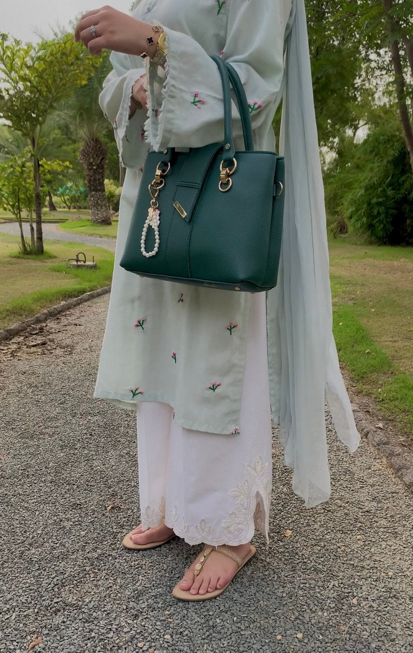 Elegant Dark Green Handbag – Sophisticated Style